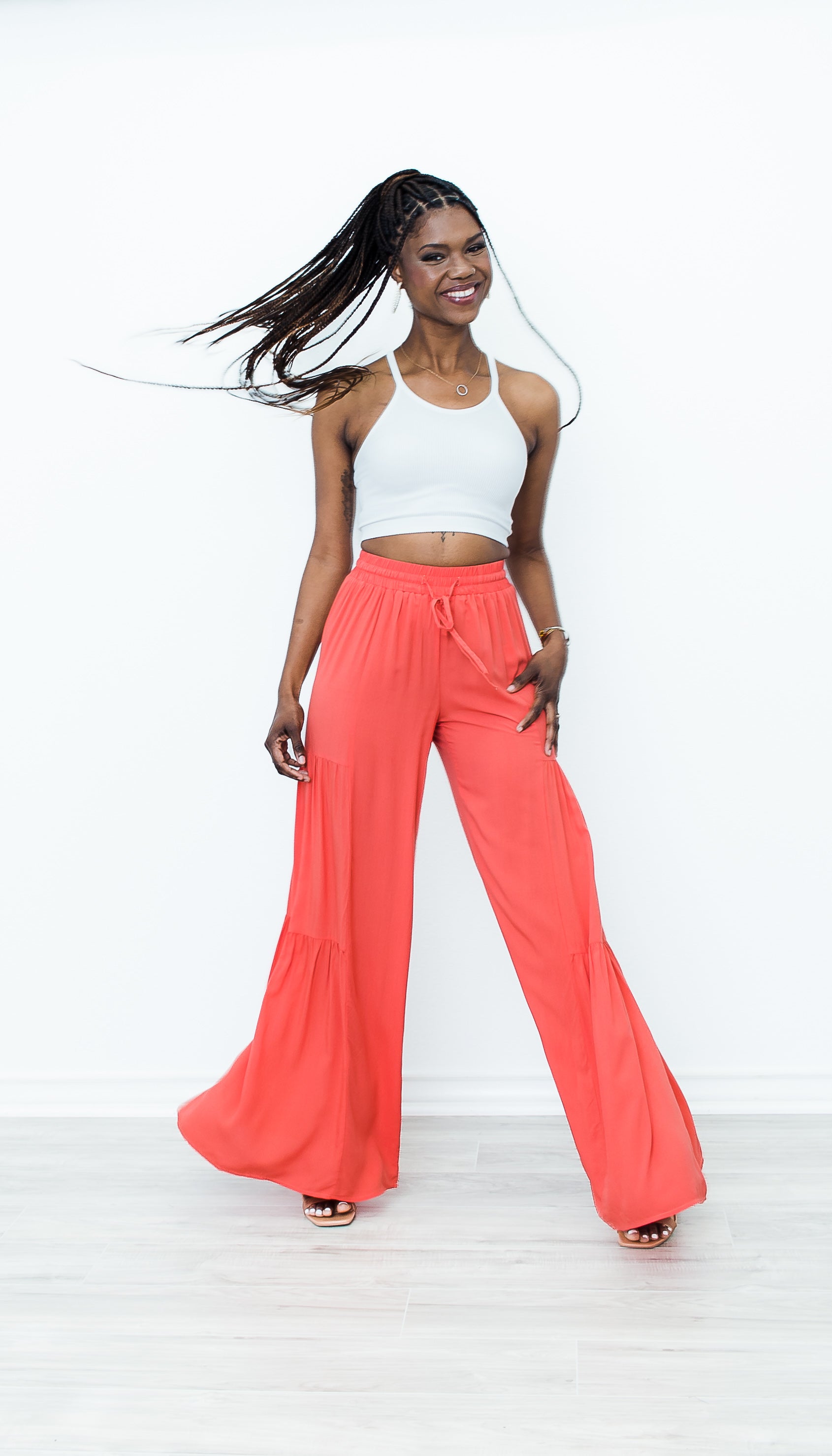 12 Ideas for How to Wear Wide-Leg Pants